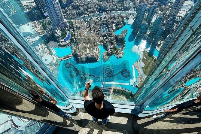 Burj Khalifa at the Top and Dining in the Sky With Transfers - Directions and Transportation