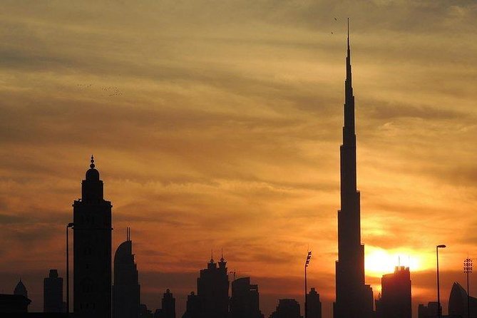 Burj Khalifa, Dubai Aquarium and Underwater Zoo Combo Admission Tickets - Traveler Experiences
