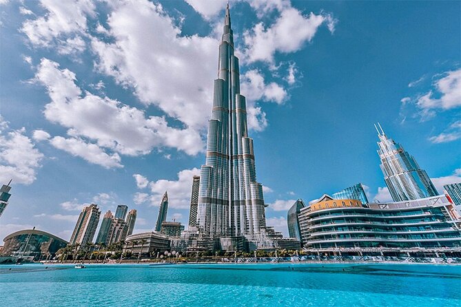 Burj Khalifa Observation Deck Dubai Admission Ticket - Inclusions