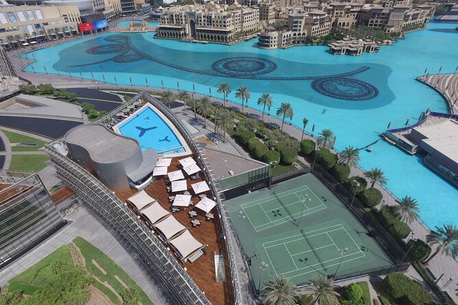 Burj Khalifa- The Burj Club Saturday BBQ Brunch - Venue and Atmosphere