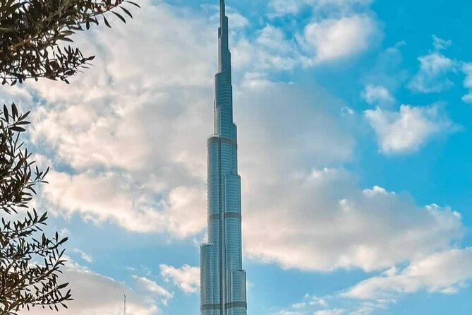 Burj Khalifa Ticket With the Cafe Treat - Pricing and Reviews