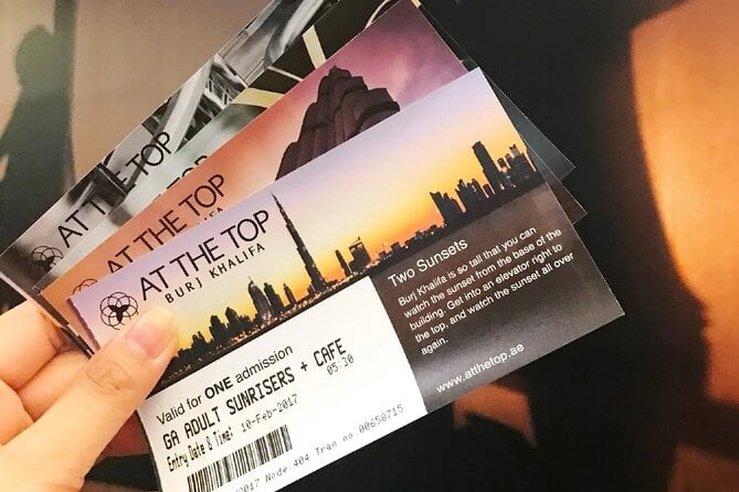 Burj Khalifa Ticket With the Roof Top Meal in Dubai - Arrival and Start Time Requirements