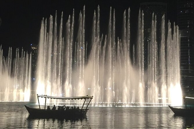Burj Khalifa Tour, Aquarium, Downtown, Abra Boat & Fountain Show - Mesmerizing Fountain Show