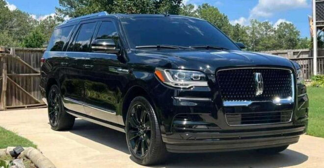 Burlington Executive Airport: Private Transfer to Belleville - Booking Information