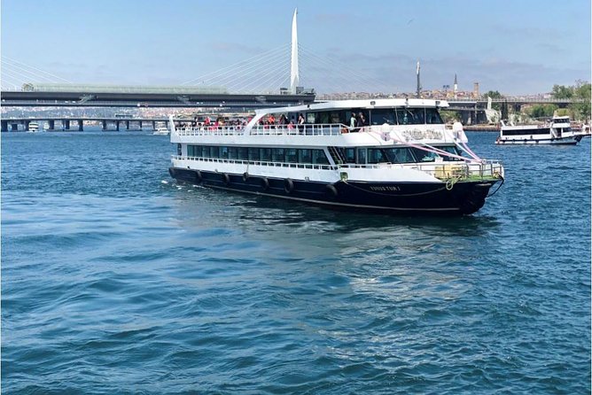 Bus and Boat Combo Tour: Bosphorus Cruise and City Bus Tour With Tour Guide - The Sum Up