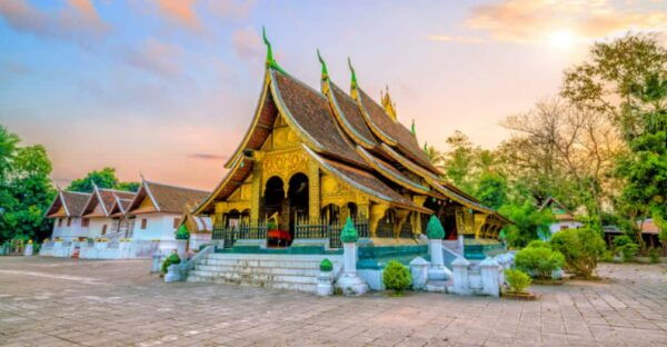 Bus Chiang Rai to Luang Prabang: Amazing Experience - Packing List
