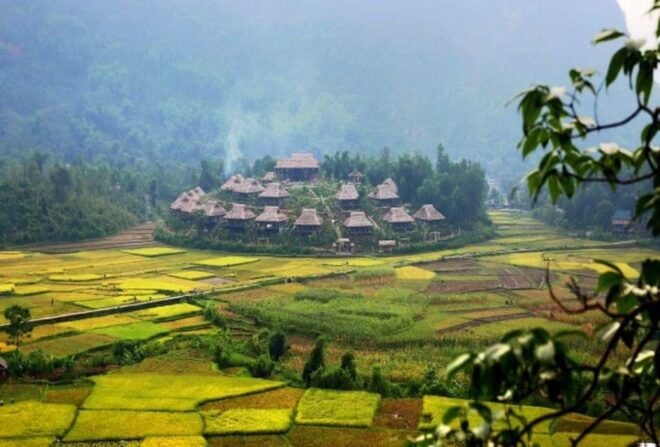 Bus Transfer From Hanoi to Mai Chau - Scenic Experience