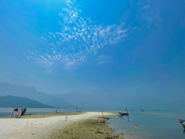 Bus Transfer From Hue to Hoi an With Sightseeing - Common Questions