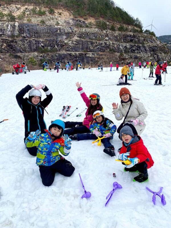 Busan: Eden Valley Resort Winter Ski Day Tour - In-Depth Look at the Itinerary