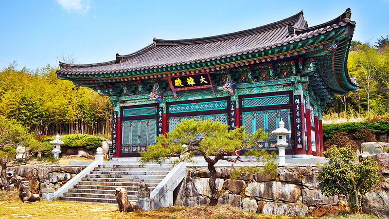 Busan: Ice Valley Cable Car & UNESCO Nature Discovery Tour - Ice Valley cable car: mountain views with a weather caveat