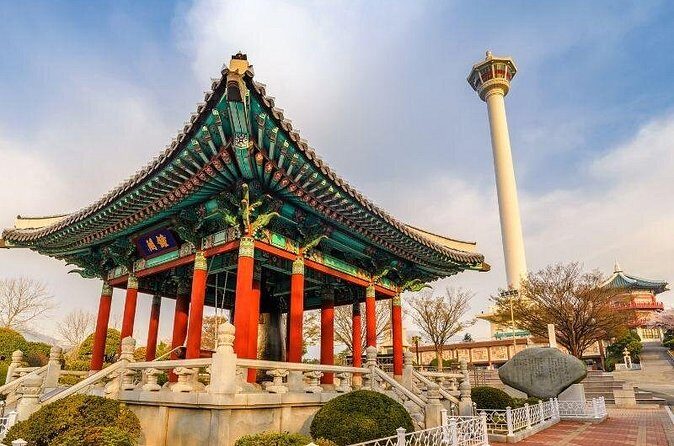 Busan: Jagalchi Market & Gamcheon Village Walking Tour With Guide - Final Thoughts