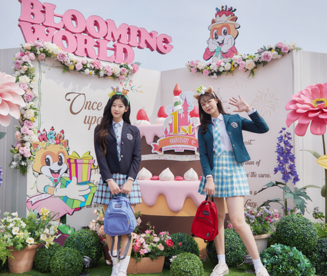 Busan: Lotte World 1 Day Pass + Korean School Uniform Rental - School Uniform Rental Options