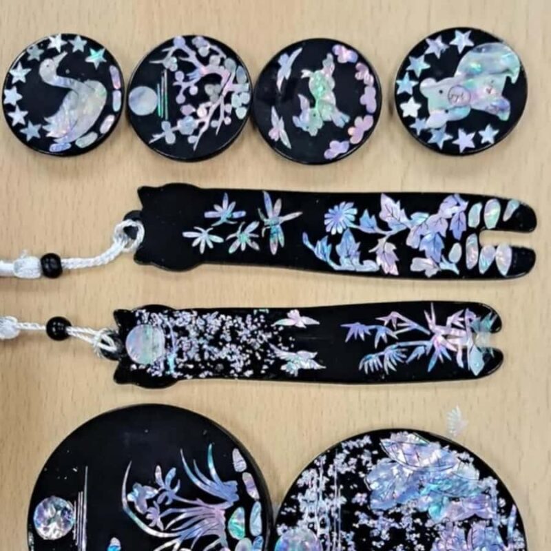 Busan: Mother-of-Pearl Craft Class with Games - Introduction