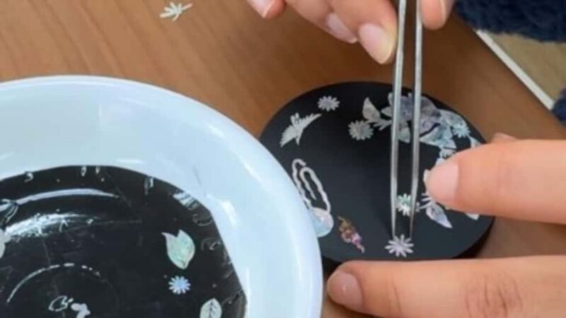 Busan: Mother-of-Pearl Craft Class with Games - The Artistic Process