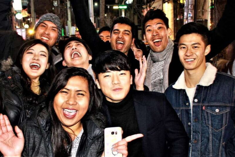 Busan: Pub Crawl with Friends - The Guides & Group Dynamics