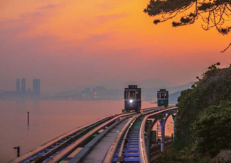 Busan: Sunset & Night Tour with Sky Capsule and The Bay 101 - Detailed Breakdown of the Itinerary