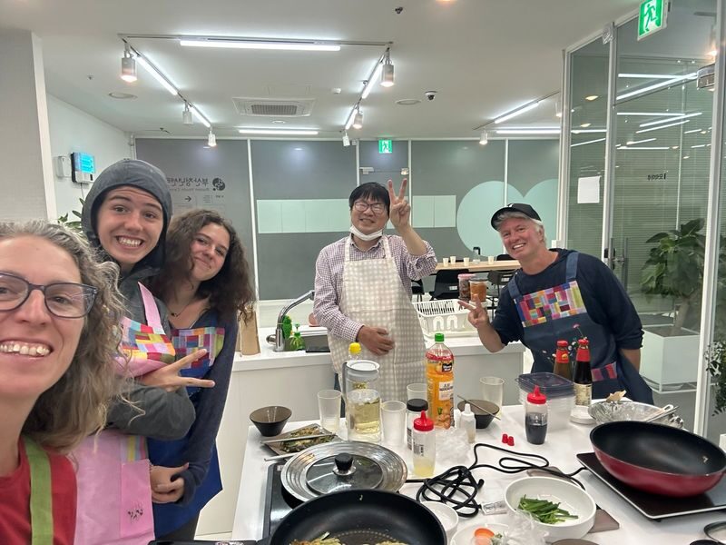 Busan Tailored Korean Cooking Class (Vegan, Gluten-Free Available) - Timing, transit, and meeting details