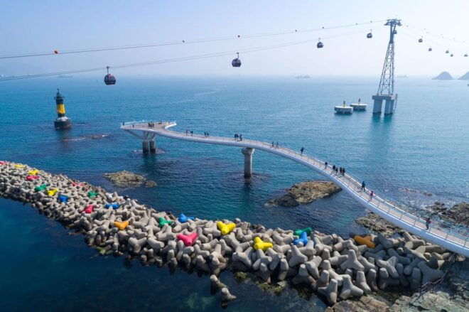 Busan Tour:Taejongdae + Huinnyeoul + Gamcheon +SongdoSkywalk - Explore Gamcheon Culture