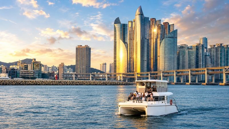 Busan YACHTPIA Yacht Tour: Haeundae Sunset & Gwangan Bridge Cruise - Choosing the right departure time