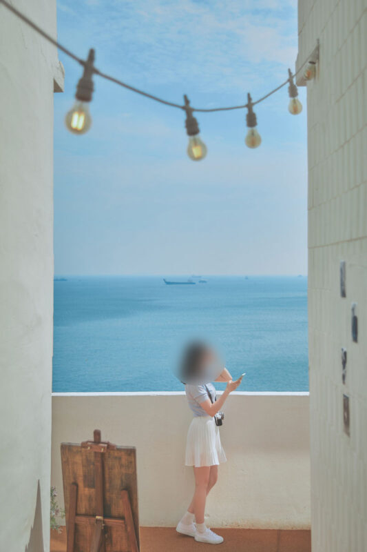 Busan Yeongdo Huinnyeoul Village Fairytale Photo Shoot - Price and the value of finished pictures