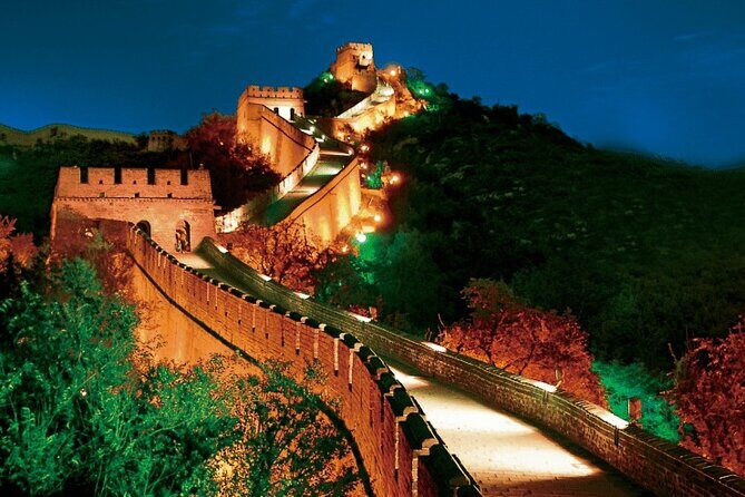 BusDa-Sunset Glow at Badaling Great Wall Night Bus Tour w/ Ticket - Discover the Magic of the Great Wall at Night