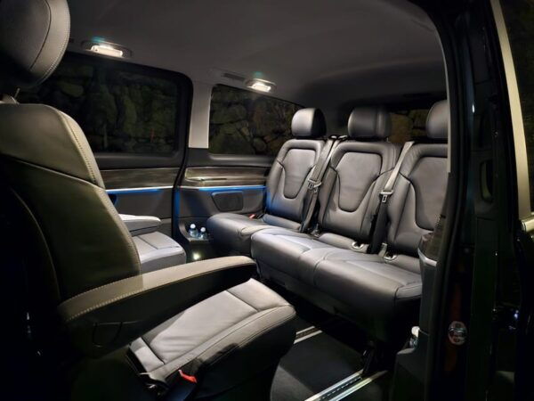 Business Class Transfer From Nice Airport to Menton - Questions You May Have