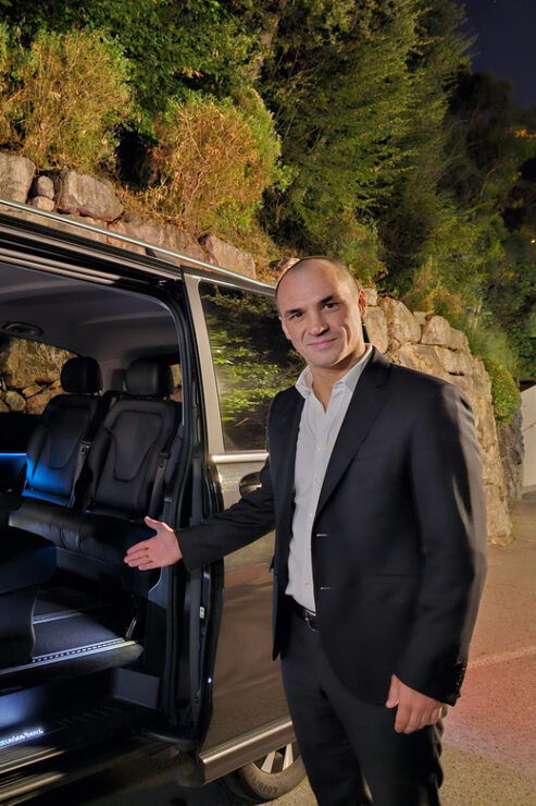 Business Class Transfer From Nice Airport to Villefranche - Pricing and Discounts