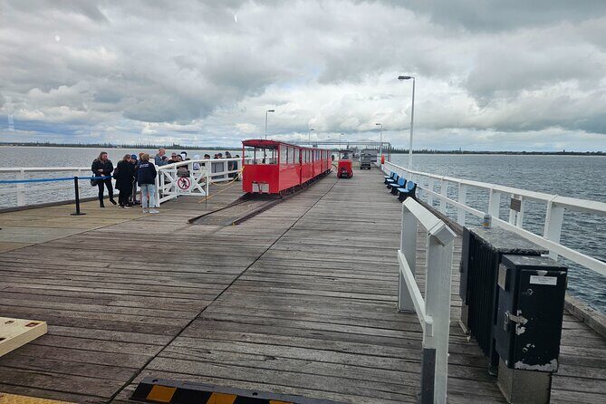 Busselton Jetty and Underwater Observatory - An Overview of the Experience