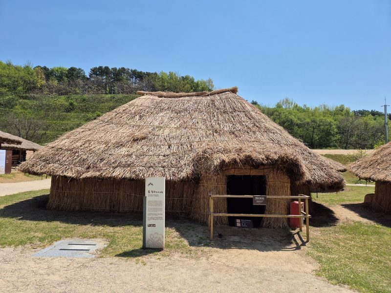 Buyeo Baekje Kingdom One Day Tour - A Hwangpo boat ride to Nakhwaam