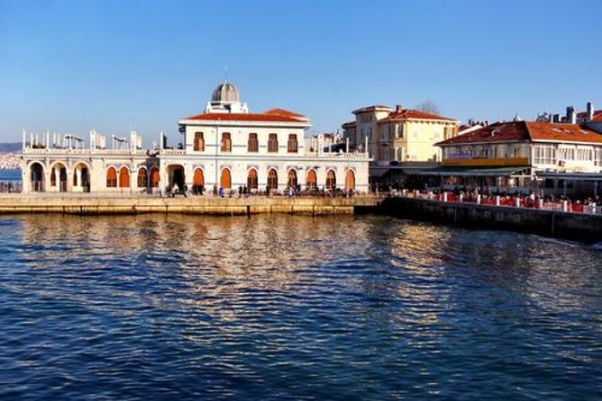 Buyukada Princes' Island Guided Day Tour With Lunch From Istanbul - Island Experience