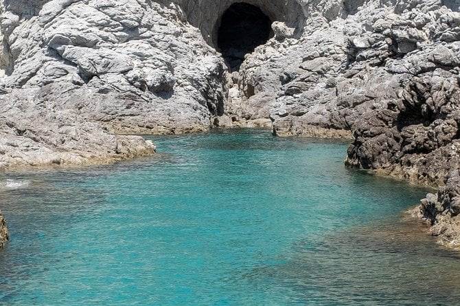 By Boat Between the Sea and the Most Beautiful Beaches! Capo Vaticano - Tropea - Briatico - Discovering the Rich Marine Life