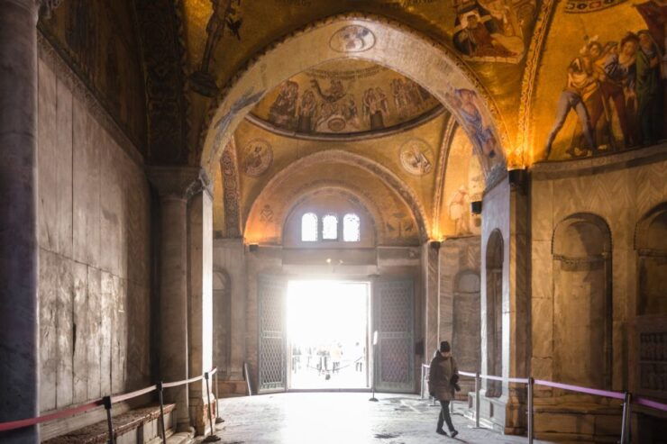 Byzantine Venice: Historical Tour and the Golden Basilica - Historical Background of Byzantine Venice