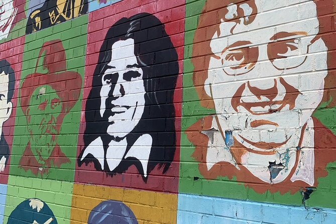 Cab Tour Belfast Famous Taxi Private 2hr Adventure Mural,History - Booking and Cancellation Policy