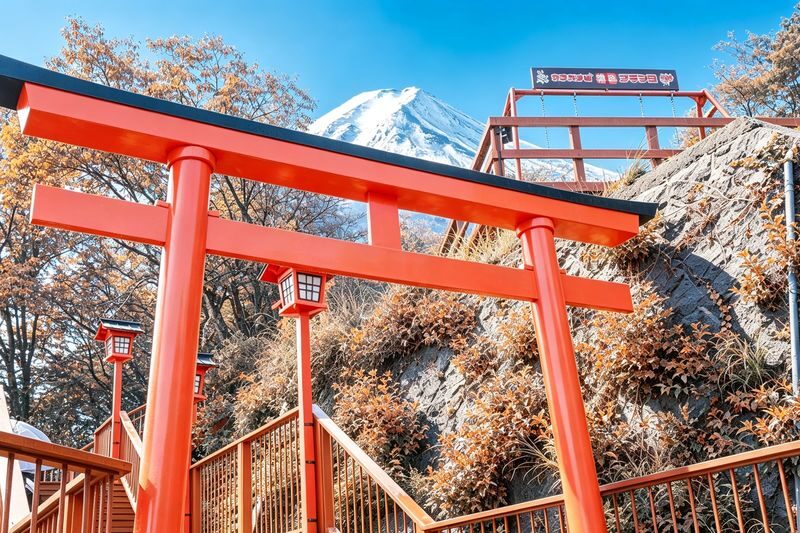 (Cable Car Ticket Included) Mt. Fuji & Lake Kawaguchiko Day Tour | Mt. Tenjo Park / Oshino Hakkai / Chureito Pagoda / Lawson Convenience Store | Off-Peak Travel (Departing from Tokyo) - Who should book this Fuji day trip?