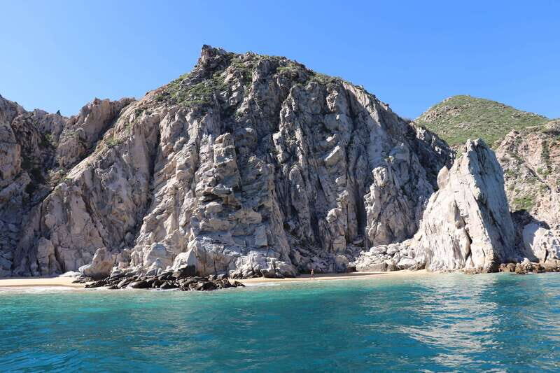 Cabo Encounter with Optional Clear Boat and Lunch - FAQs