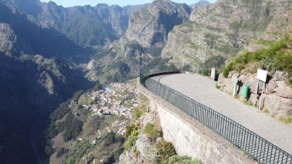 Cabo Girão Skywalk and Toboggan - Frequently Asked Questions