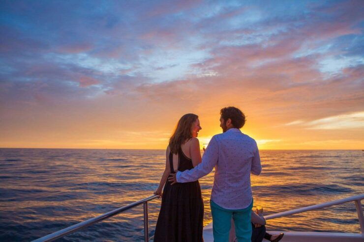 Cabo: Jazz & Wine Sunset Luxury Cruise - Experience Highlights