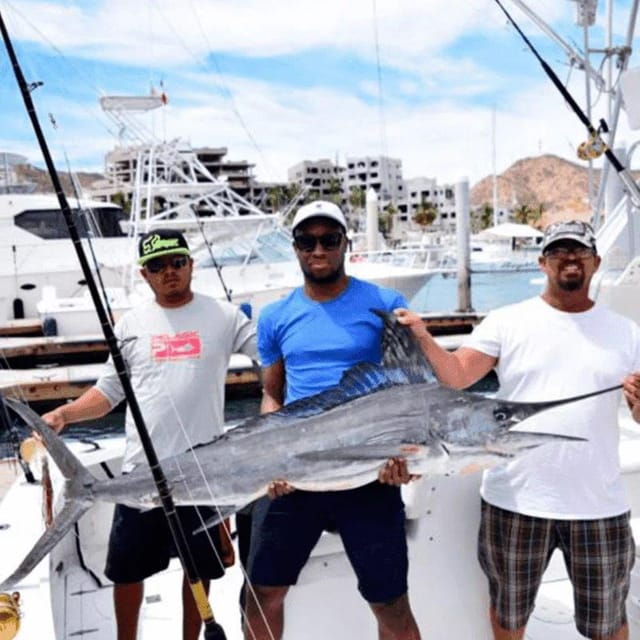 Cabo San Lucas: 33 Blackfin Wahoo! Fishing Charter - Fishing License
