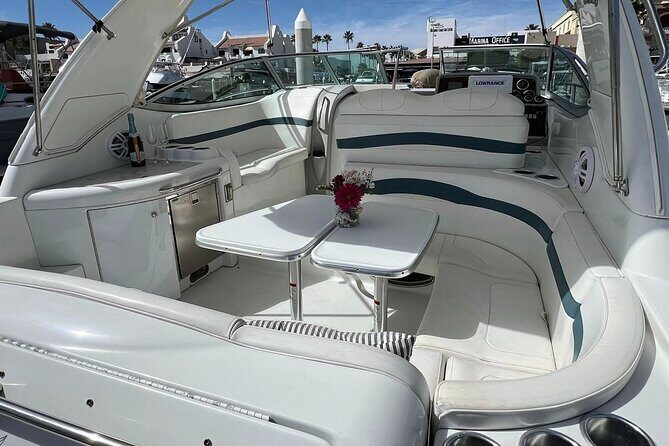 Cabo San Lucas 34ft Private Yacht with Drinks Included - FAQs