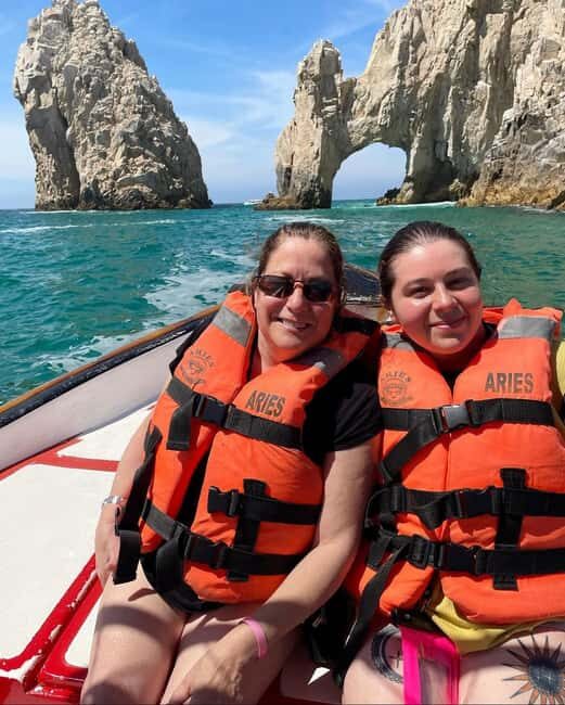 Cabo San Lucas: Arch Tour Glass Bottom Boat - A Detailed Look at the Glass Bottom Boat Experience