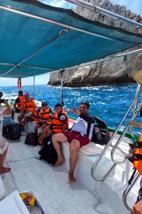 Cabo San Lucas: Classic Tour to the Arch in Glass Bottom - Exploring Cabo San Lucas Bay