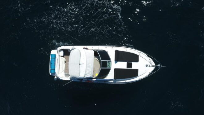 Cabo San Lucas Private Yacht Cruise With Open Bar - All-Inclusive Service and Inclusions