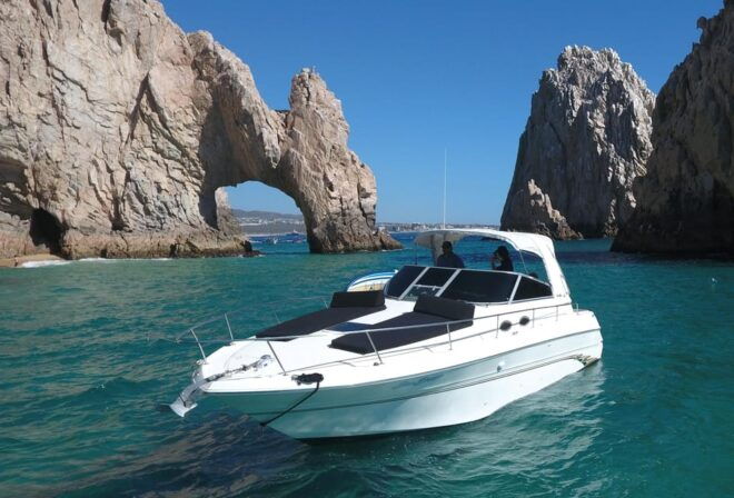 Cabo San Lucas Private Yacht Cruise With Open Bar - Customization and Special Events