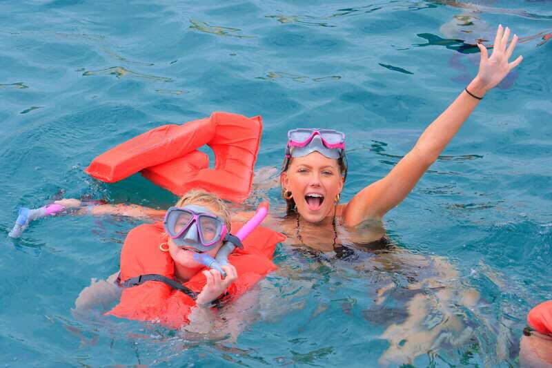 Cabo San Lucas: Snorkeling, Tacos and Chileno Bay Boat Tour - Who Should Consider This Tour?