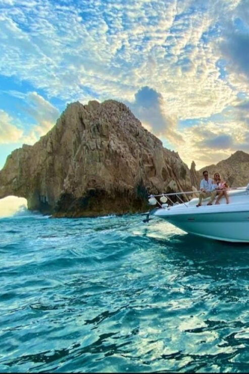 Cabo Sunset Arch Private Yacht Tour Plus Dinner and Drinks - Experience and Itinerary