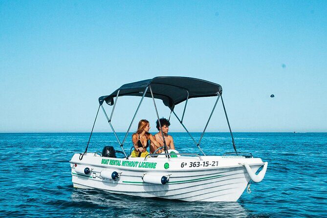 Cabopino Boat rental without license from 1 to 4 hours - The Experience from a Reviewers Perspective