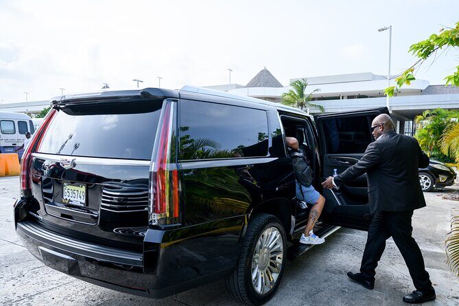 Cadillac Escalade Platinum, Punta Cana airport to Bavero & punta Cana - Cost and Value Analysis