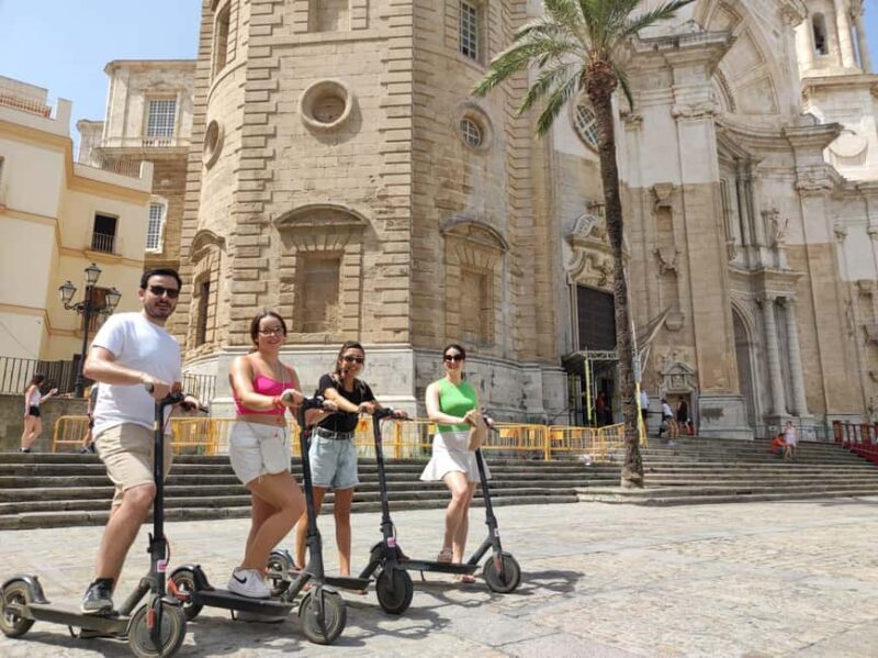 Cadiz: 1.45H Guided Segway/eScooters/EBikes for Big Groups - Who Should Consider This Tour?
