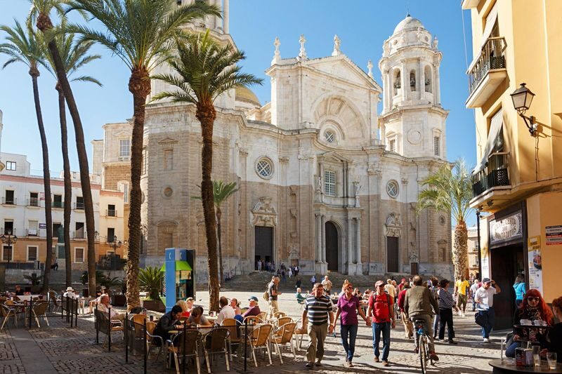 Cadiz and Jerez de la Frontera one-day tour from Seville - From Seville to sherry country