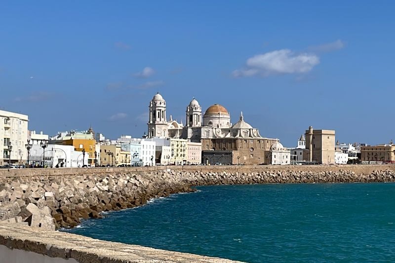 Cadiz and Jerez de la Frontera one-day tour from Seville - What the timing means for your day